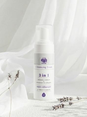 Αφρός καθαρισμού προσώπου